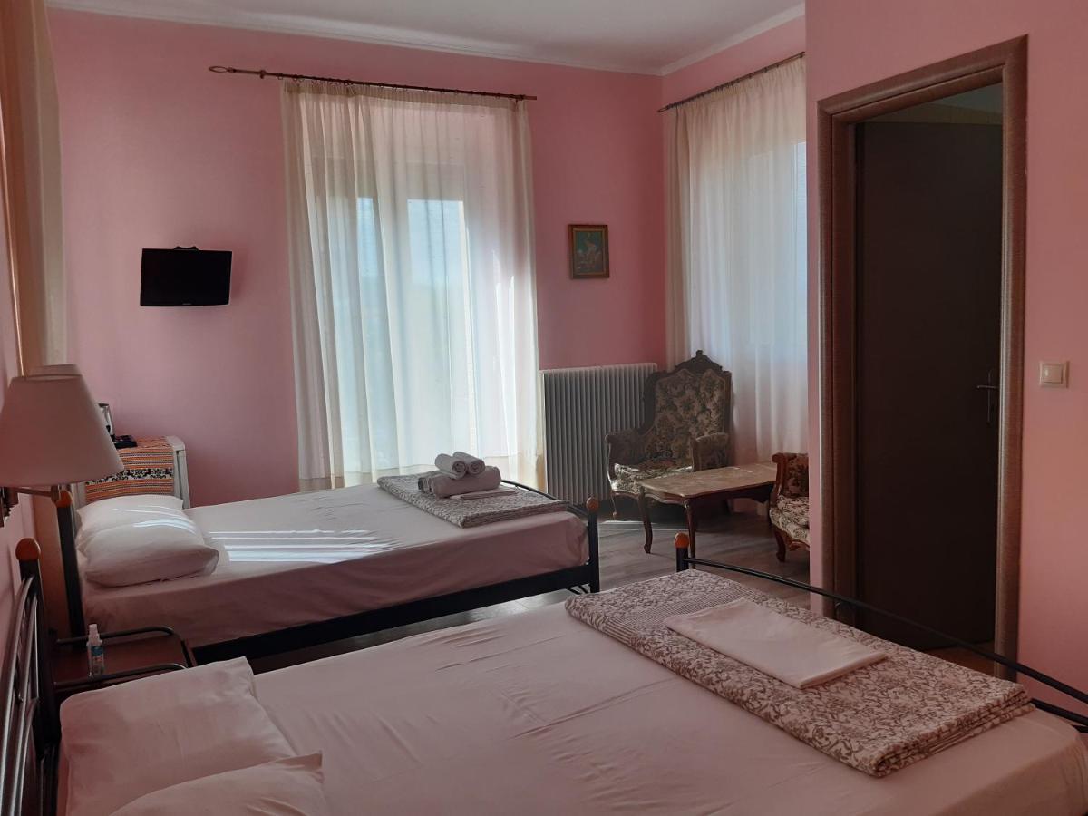 Christina Guest House Misztrász Kültér fotó