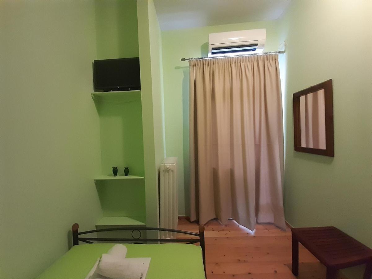 Christina Guest House Misztrász Kültér fotó