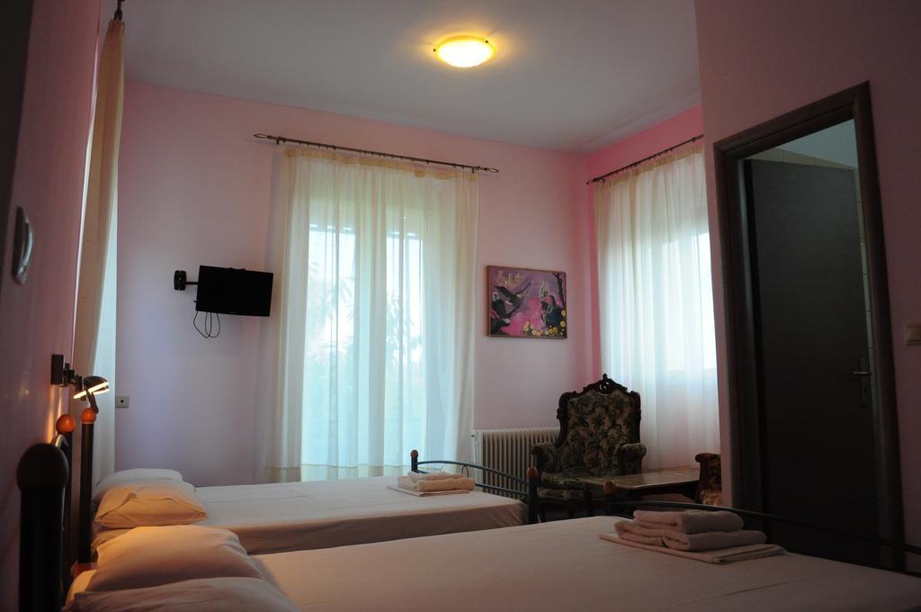 Christina Guest House Misztrász Szoba fotó